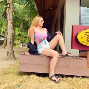 Meet your Posher, Sheena